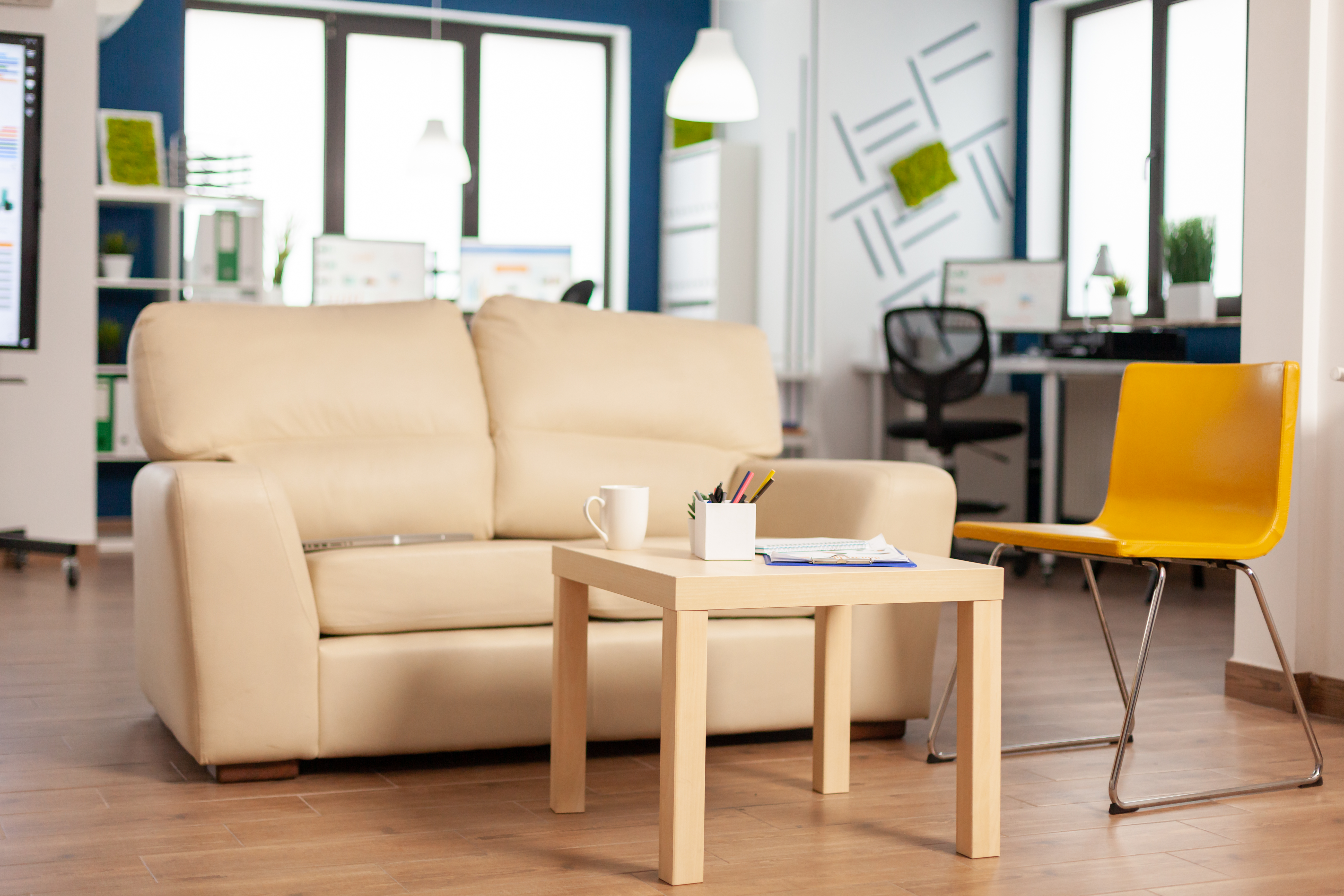Dubai Office Furniture Market: Best Shops for Startups